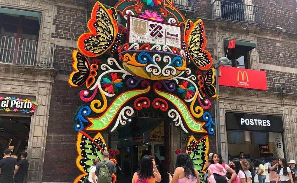 Segundo Festival de las Flores en el Centro Histórico. Foto: Laura Arana. EL UNIVERSAL