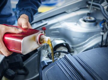 ¿Cuánto cuesta cambiar el aceite de tu auto?