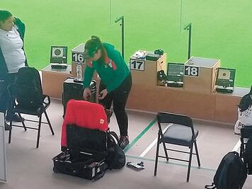 Alejandra Zavala, hizo de la pistola su mejor amiga