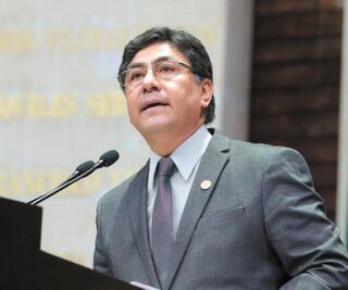 Petistas van por eliminar puentes