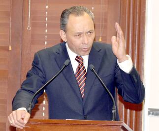 Injusto y fuera de lugar congelar mis cuentas: exgobernador de Chihuahua