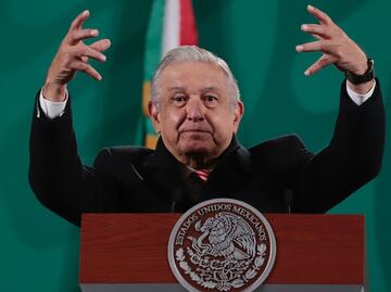 AMLO alista desfile de la Revolución Mexicana con “muchos, muchos” caballos y en ferrocarril