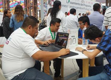 STPS abre oficinas móviles en 24 estados para inscripción a Jóvenes Construyendo el Futuro