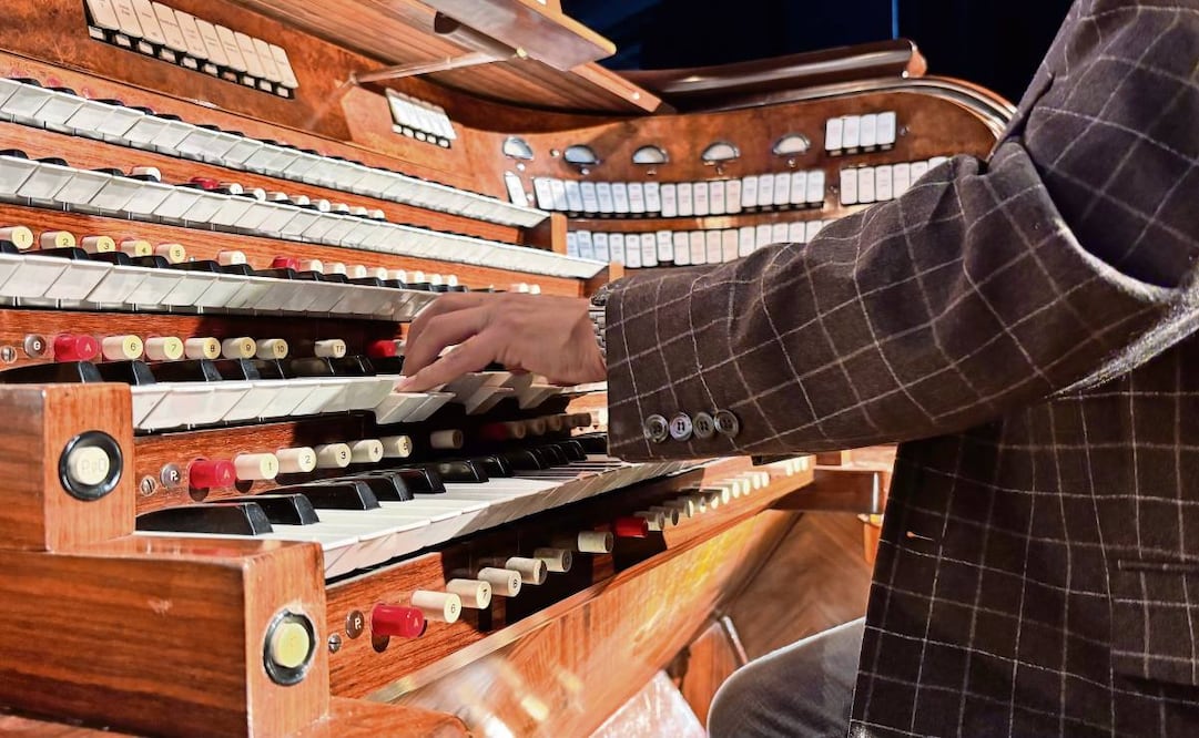 Al OMAN se le instaló el sistema de control de órganos Opus-Two, que le permite más de mil combinaciones musicales y mejora la memoria del instrumento. Foto: Benjamin Becerril / EL UNIVERSAL