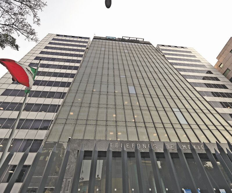 Con la propuesta del IFT, Telmex podría establecer precios por acceso a su red en 63 municipios del país. Foto: ARCHIVO EL UNIVERSAL