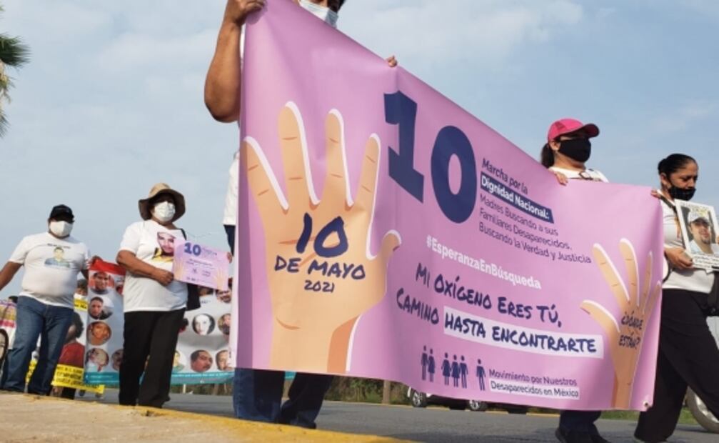 Nada que celebrar el Día de la Madre: mamás de desaparecidos encabezan marchas en varios estados