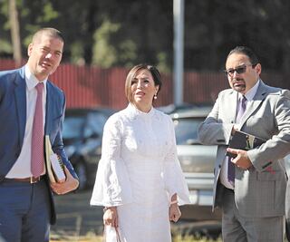 Fiscalía acepta negociar con Rosario Robles