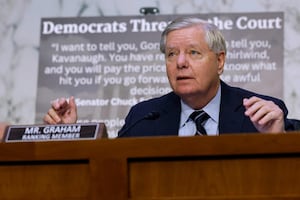 Muere Lindsey Graham, estrecho aliado de Trump; el impacto en el Senado de EU