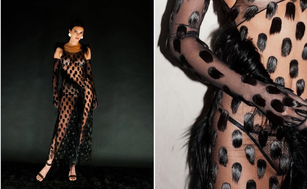 Los guantes largos complementan el vestido de la modelo estadounidense. Foto: Especial. Instagram @schiaparelli