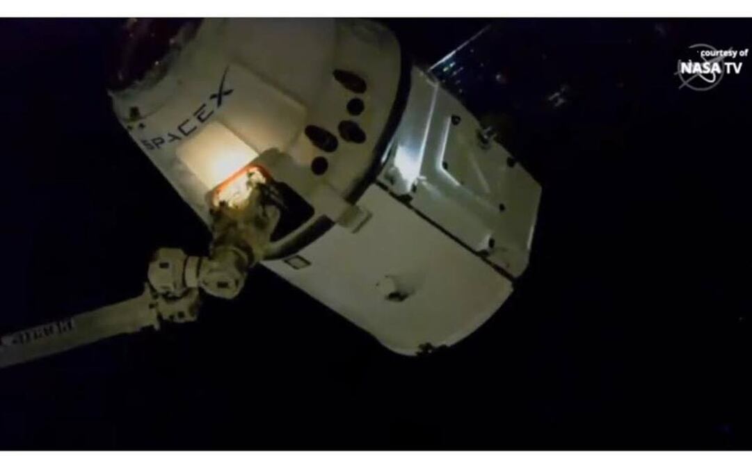 El cohete "Falcon 9", portando el nanosatélite al interior de la cápsula "Dragon", despegó el 5 de diciembre  (Foto: EFE)