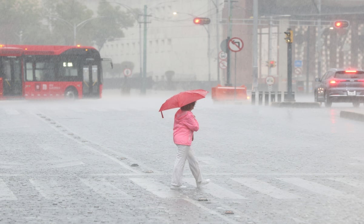 ?Activan alerta amarilla para la tarde noche de hoy en CDMX

Se pronostican fuertes lluvias y caída de granizo en las 16 alcaldías ️⛈️