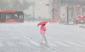 Clima hoy en CDMX; prepara tu paraguas y tu abrigo