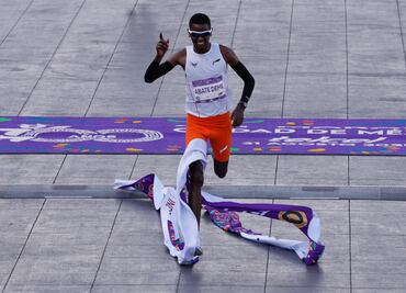 Etiopía conquista el Maratón de la Ciudad de México; Tadu Abate y Bekelech Gudeta se imponen en las calles capitalinas