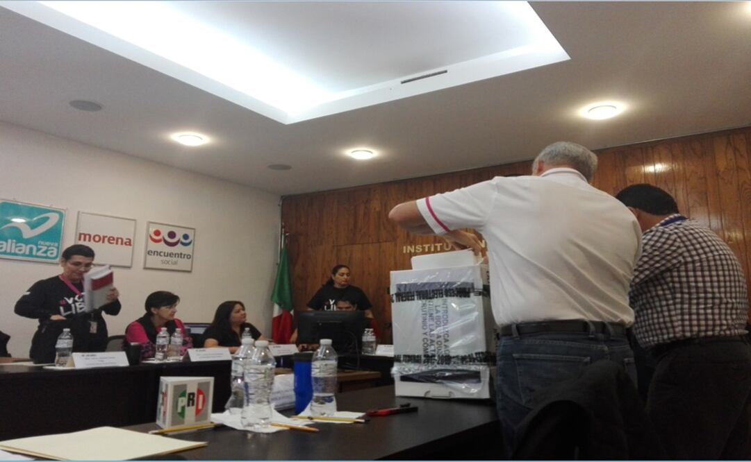 Inicio del recuento de votos en Baja California Sur. Foto: Gladys Navarro 