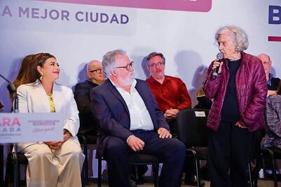 Poniatowska y Encinas se suman a equipo de Brugada