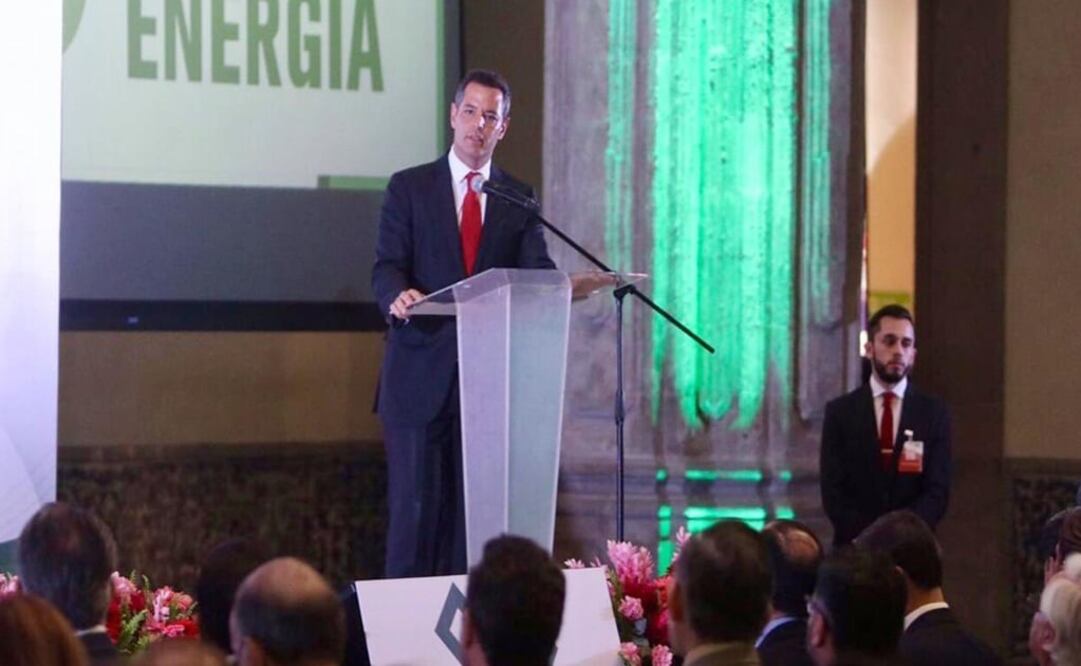 El gobernador de Oaxaca, Alejandro Murat aseguró que la entidad juega un papel preponderante en el panorama energético de México. Fotos: Twitter de Alejandro Murat 