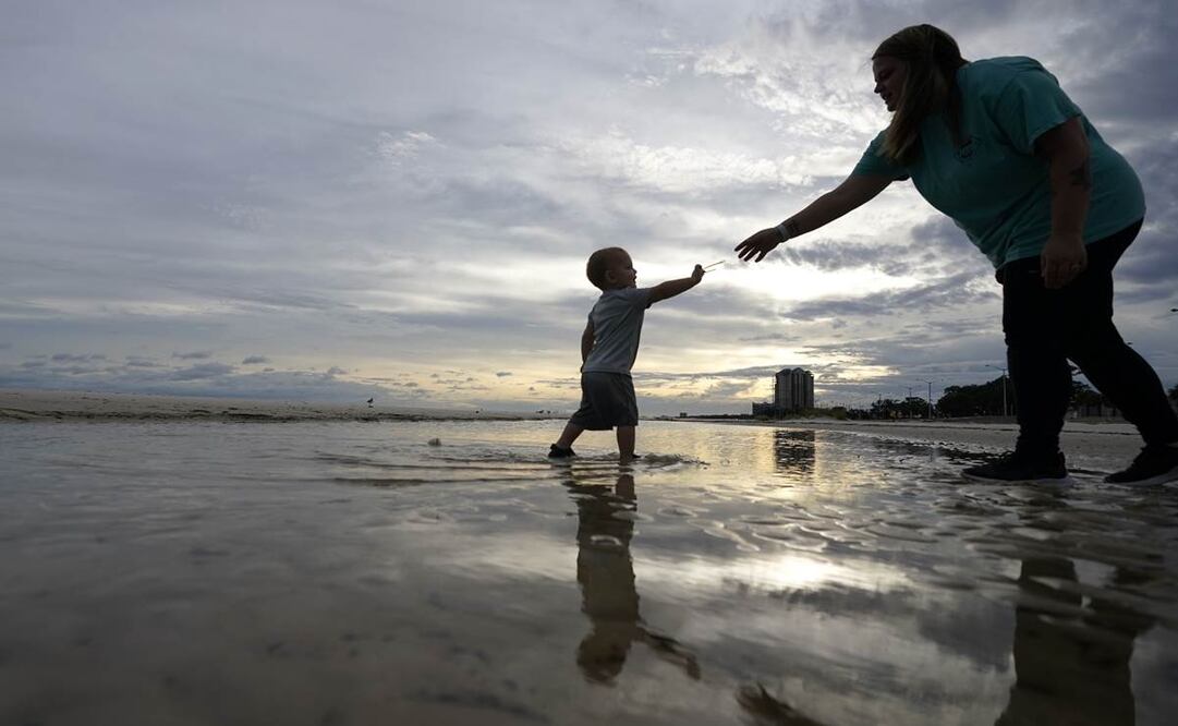  (AP Photo/Gerald Herbert)