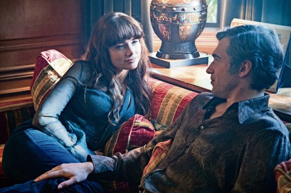 La plataforma streaming estrena hoy la serie basada en la vida del creador de Pl ayboy , sus vida familiar, sus excesos y cómo construyó su fortuna (FOTOS: AMAZON)