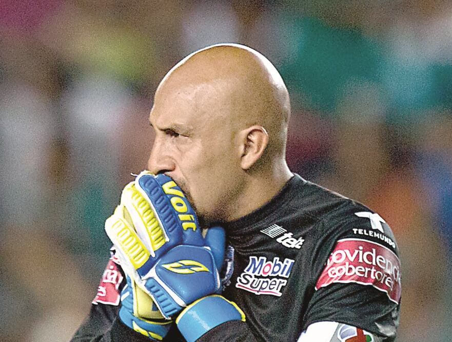 El portero del Pachuca conducía en estado inconveniente (SERGIO MEJÍA. IMAGO7) 
