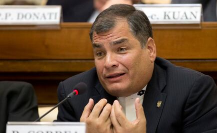 Desde el Vaticano, Correa envía “ánimo” a su país por sismo