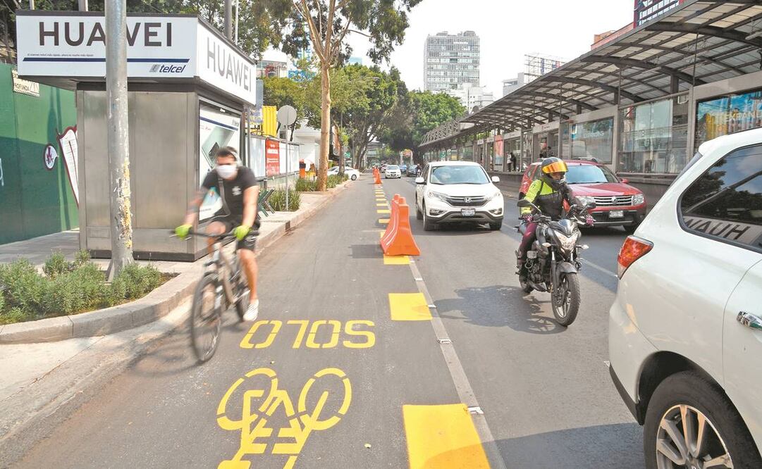 La ciclovía emergente de Insurgentes mide 14 kilómetros. Foto: Archivo/ El Universal