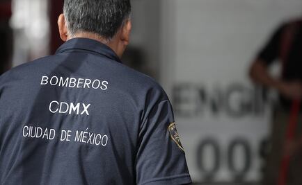 Incendio por acumulación de gas en vivienda de Xochimilco deja una persona herida