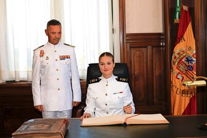 Fiscalía de Chile investiga fotos de princesa Leonor; centro comercial lo hizo “con fines periodísticos”