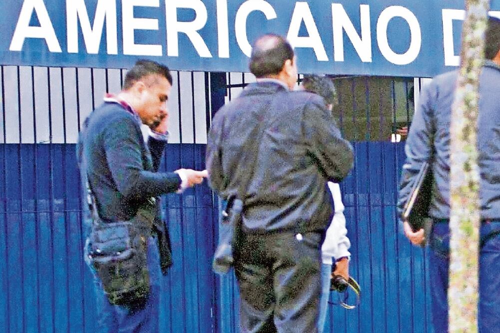 Luchan por su vida. Tres de los lesionados por el ataque armado ingresaron al hospital con graves heridas (ARCHIVO. EL UNIVERSAL)