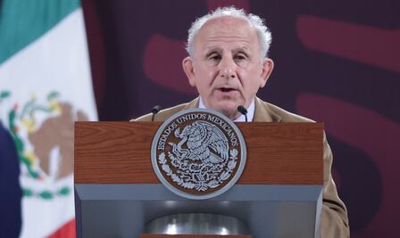 Trabajadores manifiestan apoyo a la ratificación de Diego Prieto como director del INAH