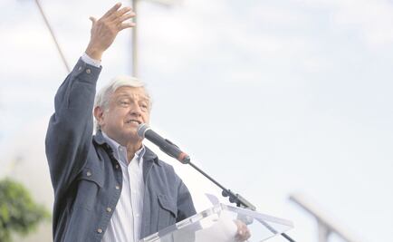 Mysterious reggaeton song for AMLO 
