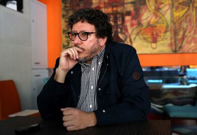 El escritor Santiago Gamboa recomienda qué leer este domingo