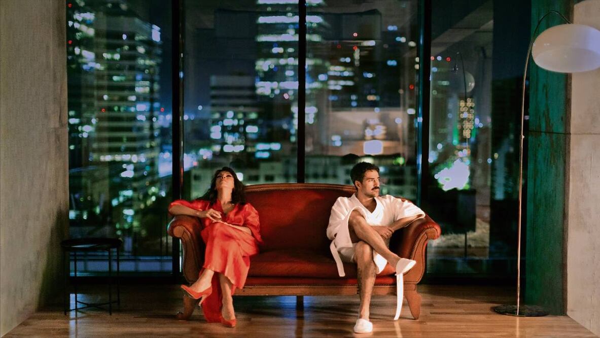 Una actriz trans establece una relacion sentimental con un abogado. Foto: La Corriente del Golfo