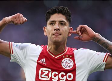 Edson Álvarez recibe gran reconocimiento por parte de Ajax; ya es uno de los históricos del equipo