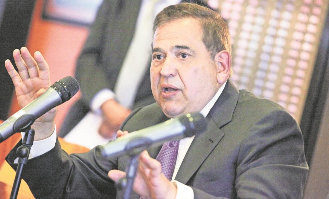 Ancira, dueño de Altos Hornos de México