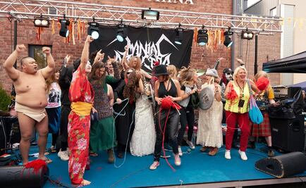 Así es un campeonato mundial de tejido al ritmo de heavy metal