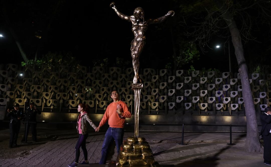 La exposición "Salvador Dalí: Sueños Urbanos" colocó en Paseo de la Reforma 20 esculturas del máximo exponente del surrealismo.
