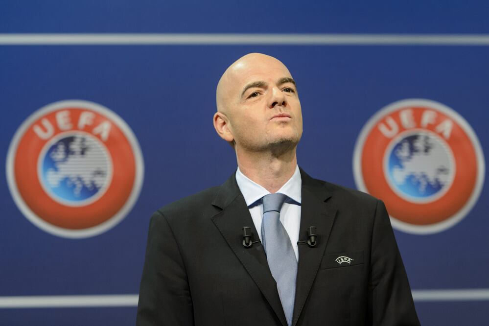 El suizo Gianni Infantino es apoyado por la UEFA (ARCHIVO. EFE)