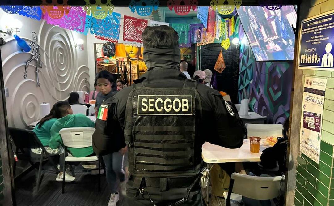 Elementos de seguridad inspeccionan bares en 8 alcaldías durante el fin de semana (19/10/2025). Foto: Especial