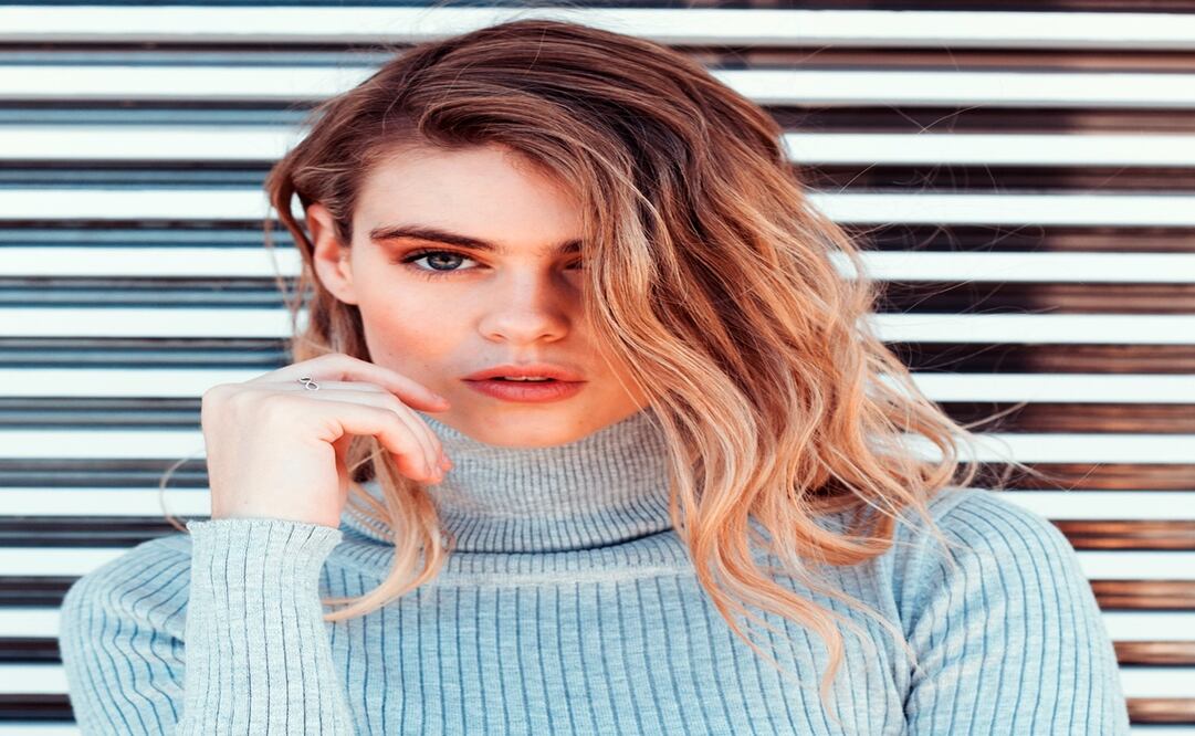 El balayage es una técnica francesa creada en la década de los 70 / Foto: Unsplash