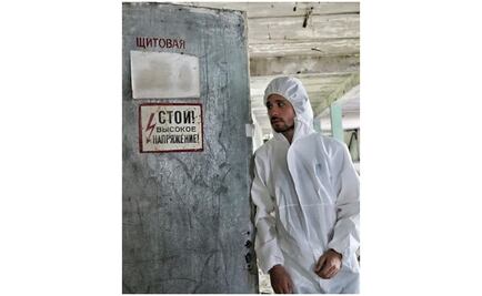 Critican a Luisito Comunica por tomarse fotos en Chernobyl