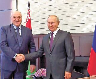 Presidente de Bielorrusia dispuesto a albergar armas nucleares "estratégicas" de Rusia