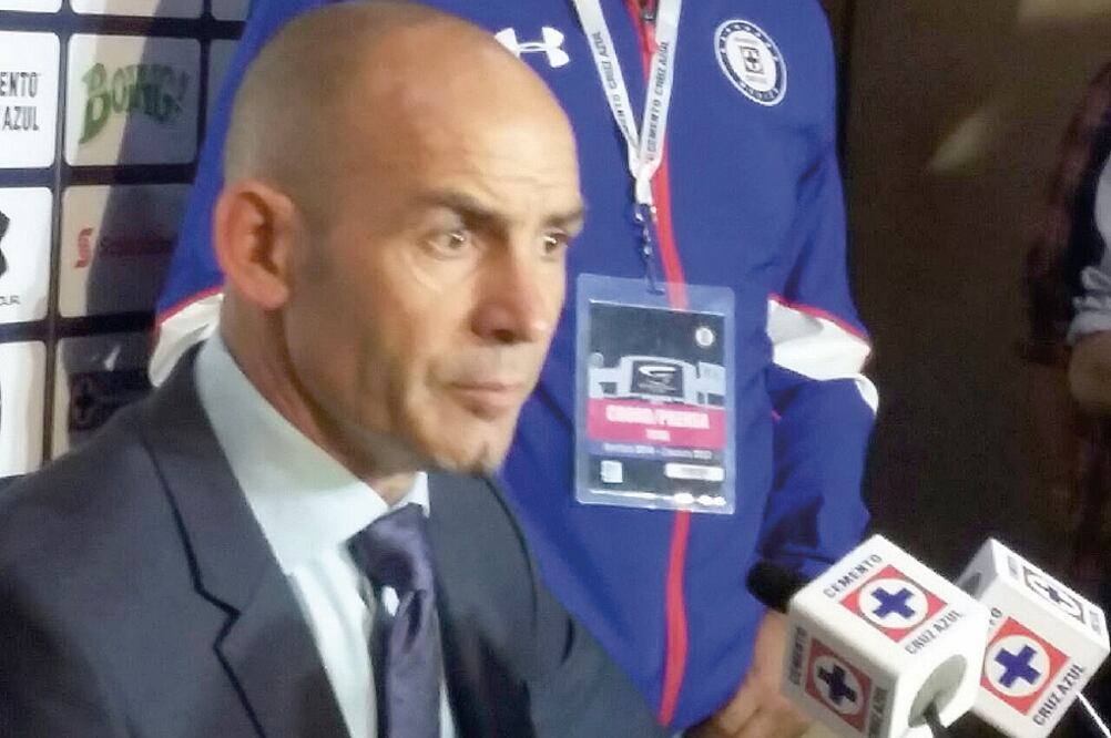 El ibérico se mostró satisfecho con la primera actuación cruzazulina (ÉDGAR LUNA. EL UNIVERSAL)