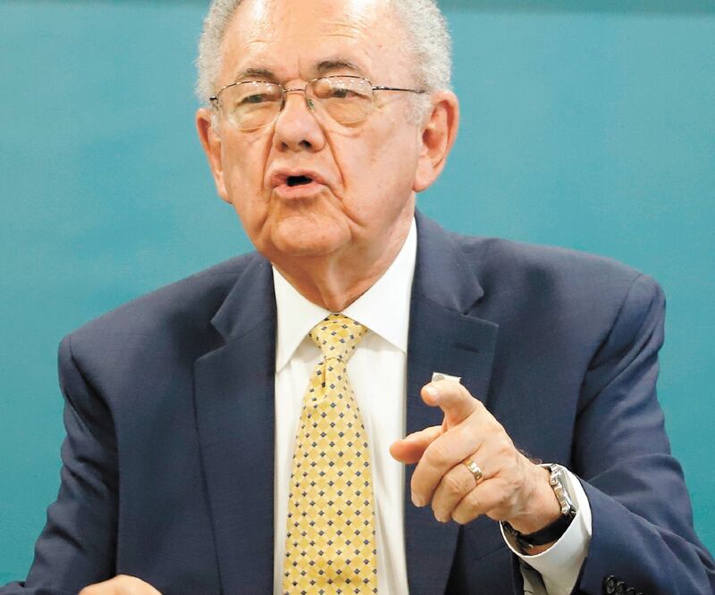 Planeación. Javier Jiménez Espriú afirmó que se buscará que se logren las mejores condiciones empresariales para las aerolíneas. ARCHIVO EL UNIVERSAL