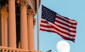 Nuevo revés para Trump: Supremo de EU considera legal orden ejecutiva que limita ciudadanía por nacimiento