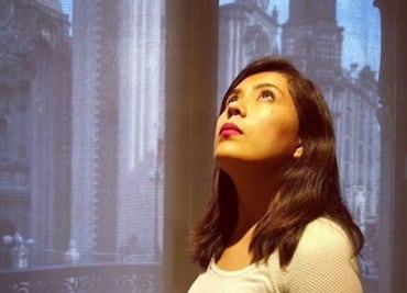 CEAV atiende a saxofonista atacada con ácido