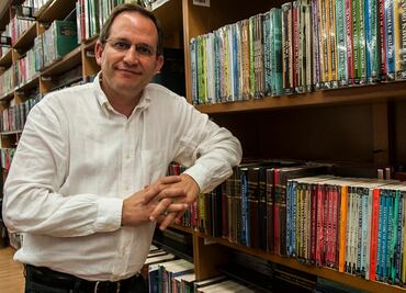 El cuento es menospreciado por las editoriales: Pedro Palou