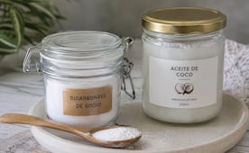 Para qué sirve el aceite de coco con bicarbonato en tu skincare