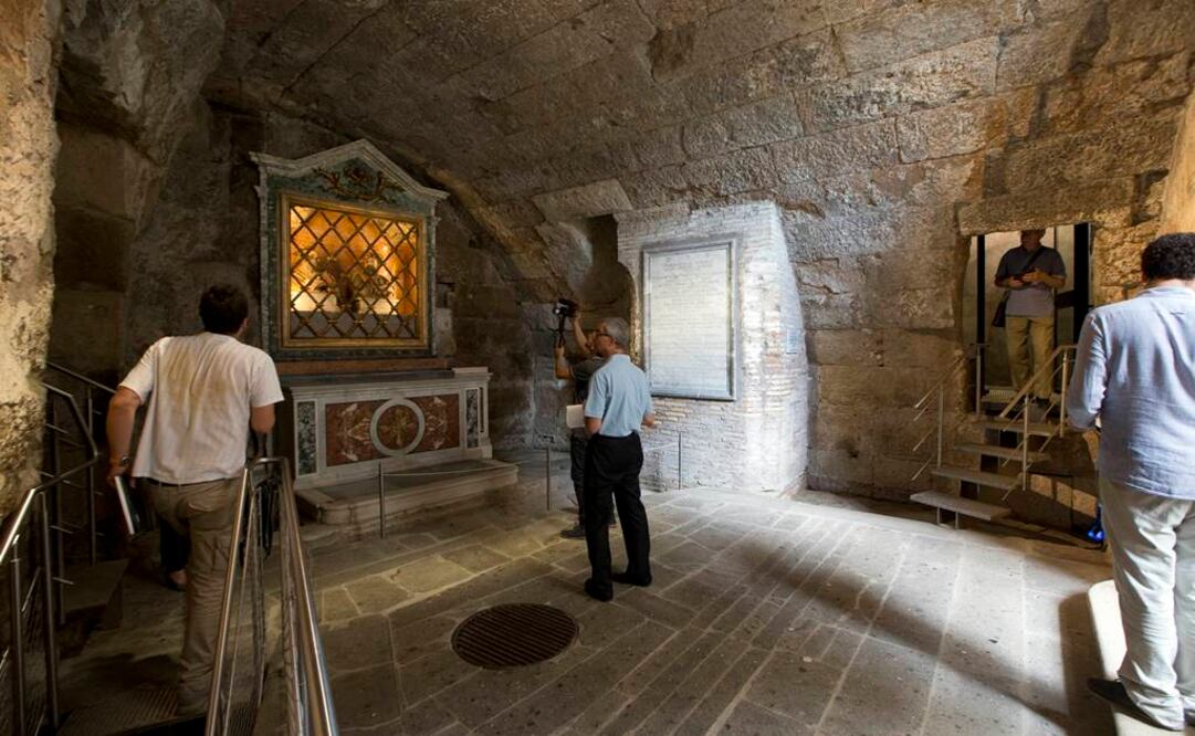 Desde el próximo 21 de julio, turistas y peregrinos podrán entrar por este complejo arquitectónico, también conocido como "Carcer-Tullianum". FOTO: Andrew Medichini/AP.