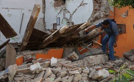 Suman 45 muertes por sismo en Oaxaca; 31 en Juchitán
