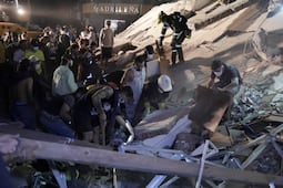 Sismo de 7.4 en Colombia: México enviará 255 militares y toneladas de ayuda humanitaria